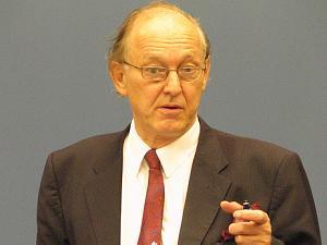 Чьи снайперы стреляли на майдане?