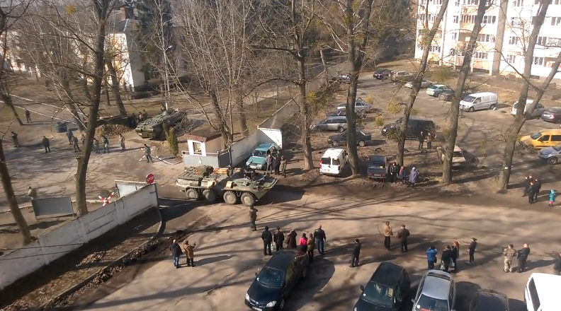 Развертывание украинских войск для агрессии против Крыма продолжается. Дополнено Развертывание украинских войск для агрессии против Крыма продолжается. Дополнено