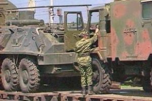 Танки так и не смогли разгрузить в Ольховой, эшелон с бронетехникой ушел