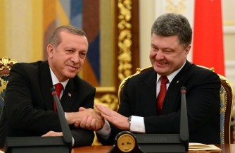 Пецю и Реджепа заставили дружить