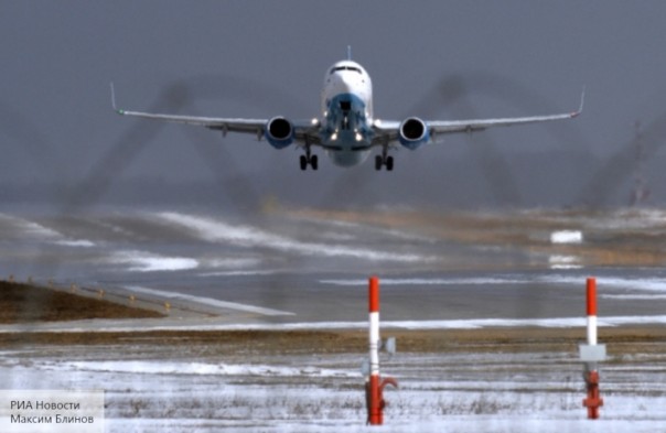 Boeing-737 с отказавшим двигателем экстренно приземлился во «Внуково»