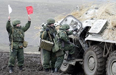 Народная милиция ЛНР впервые провела масштабные учения с преодолением водных преград