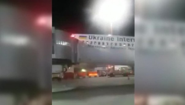 Украинский самолет встал на дыбы в Тель-Авиве из-за неправильного баланса груза