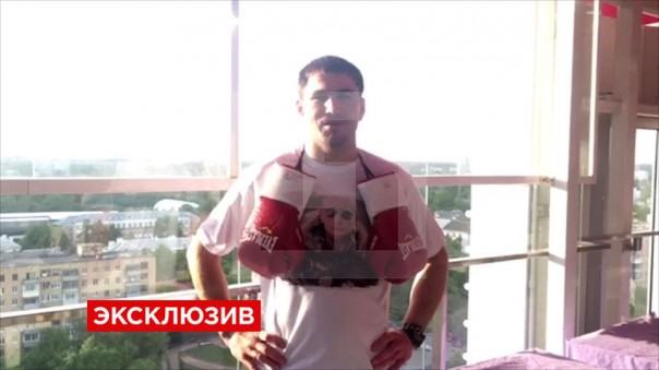 Украинский боксер посвятил Путину свою победу на матче в полутяжелом весе в Москве