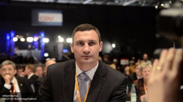 Кличко просит Порошенко приравнять киевское метро к «аннексии Крыма» Кличко просит Порошенко приравнять киевское метро к «аннексии Крыма»