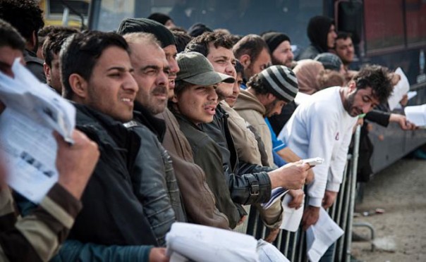 Кто там шагает левой? Правой! Правой! Правой!