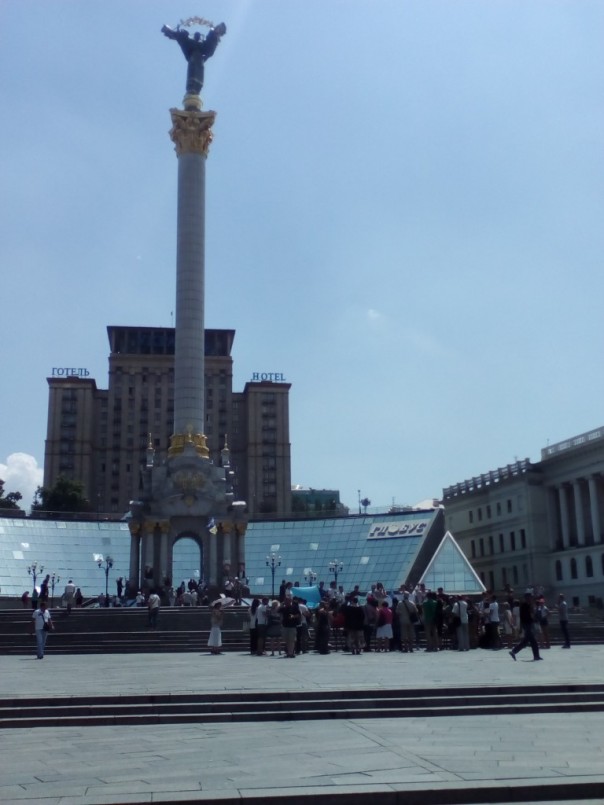 Меджлис опозорился на татарском Майдане в Киеве