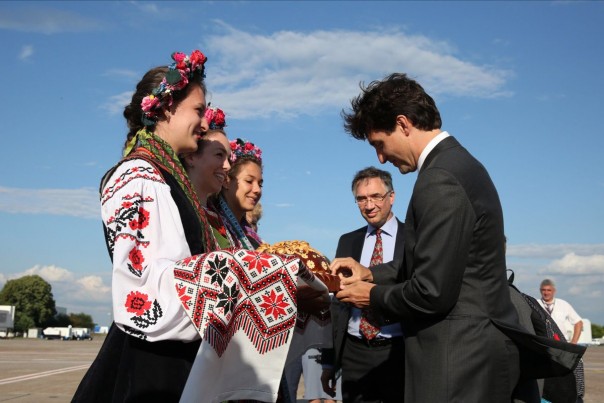 Трюдо о военной помощи Украине: Пока сосредоточены на учебной миссии, но будем наблюдать дальше