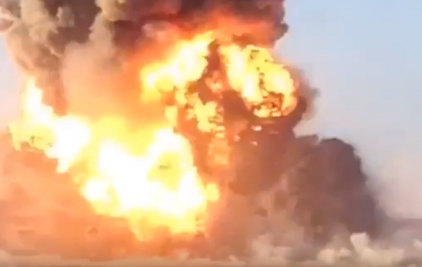 Охота на головорезов в Сирии и Ираке, битва за Алеппо, штурм артиллерийской базы, сводка Сирийской войны | Подборка видео с Ближневосточного фронта