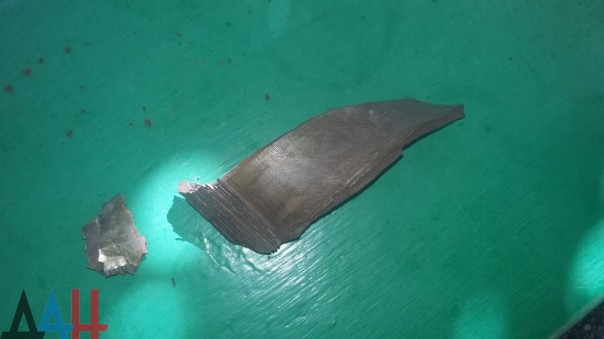 Сводка от МО ДНР 29 августа 2016 года. Ранены четверо мирных жителей, двое военнослужащих ДНР, более 30 домостроений повреждено за сутки обстрелами Сводка от МО ДНР 29 августа 2016 года. Ранены четверо мирных жителей, двое военнослужащих ДНР, более 30 домостроений повреждено за сутки обстрелами