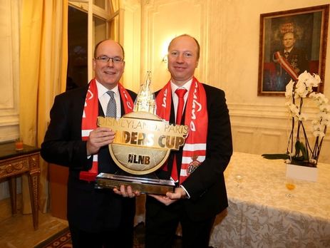 Из особняка украинского банкира в Монако грабители вынесли сейф с ценностями весом 250 кг Из особняка украинского банкира в Монако грабители вынесли сейф с ценностями весом 250 кг