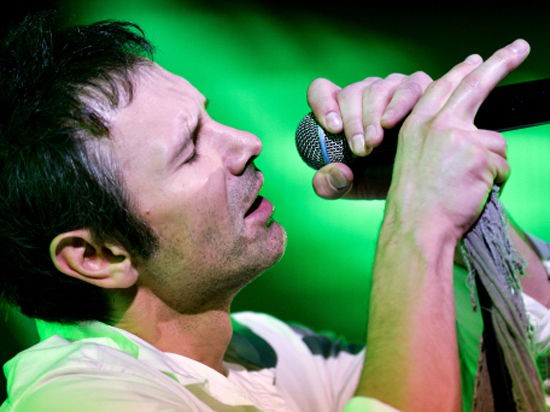 Певца двух майданов обвинили в зраде и порочащих связях с Москвой