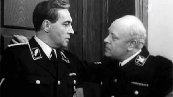 А Вас, Штирлиц, я попрошу заткнуться... А Вас, Штирлиц, я попрошу заткнуться...