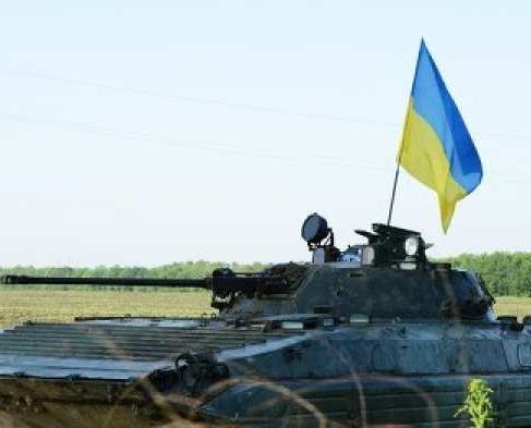 Украинский военный угнал БМП и сдался Народной милиции ЛНР