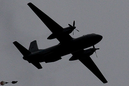Российские военные рассказали о полете украинского Ан-26 вокруг буровых платформ Российские военные рассказали о полете украинского Ан-26 вокруг буровых платформ