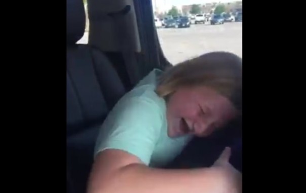 Лучший подарок маленькой девочке - дробовик!