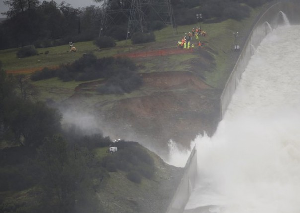 Александр Роджерс: Дамба Оровилл — цена обамщины Александр Роджерс: Дамба Оровилл — цена обамщины