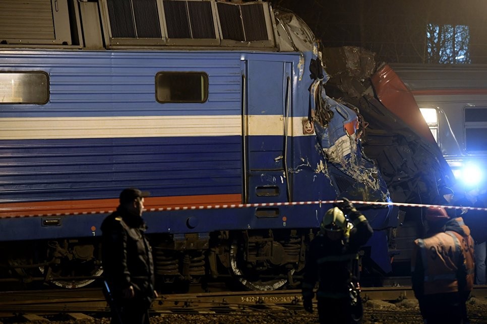 Десятки пострадавших: в Москве электричка столкнулась с поездом на Брест Десятки пострадавших: в Москве электричка столкнулась с поездом на Брест