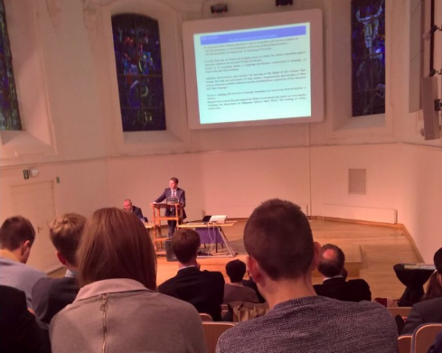 Установлен рекорд: Лекция посла Украины в Бельгии студентам университета Лювена за 5 минут