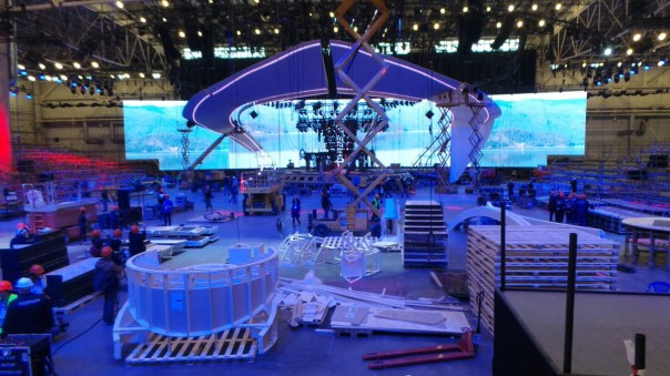 Зрада! Организаторы сделали сцену "Евровидения" в Киеве похожей на русский кокошник