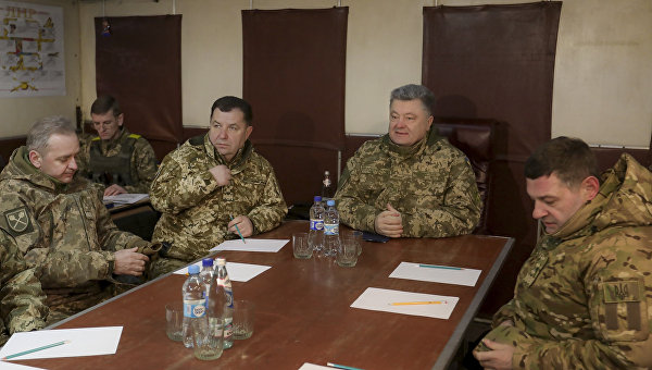 Что придет на смену АТО: Порошенко монополизирует силу оружия. Андрей Бабицкий Что придет на смену АТО: Порошенко монополизирует силу оружия. Андрей Бабицкий
