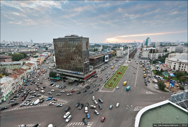 Киевские депутаты окончательно решили — проспекта Победы в украинской столице не будет Киевские депутаты окончательно решили — проспекта Победы в украинской столице не будет