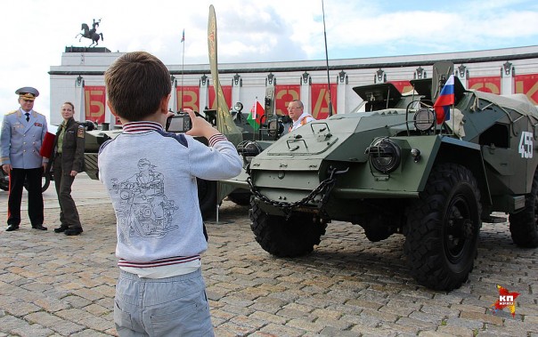 Из Москвы стартовал первый бронепробег до Бреста Из Москвы стартовал первый бронепробег до Бреста