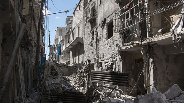 Армия Сирии выбила ИГ* из стратегического поселения в пригороде Дейр эз-Зора