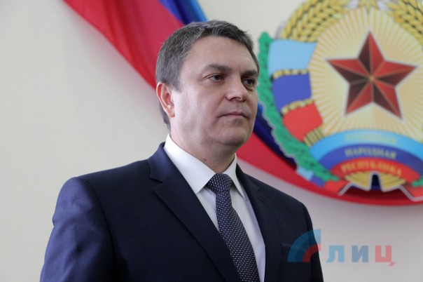 Пасечник: Власти ЛНР не собираются устраивать "охоту на ведьм"