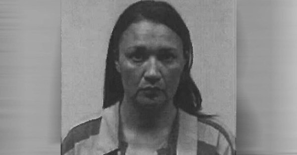 #американскиеучилки. Отец застукал своего 13-летнего сына за сексом с учительницей в машине