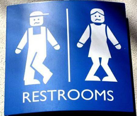 Осторожно - проститутки! (необычные дорожные знаки)