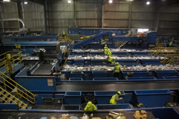 Запад начинает борьбу за 200 российских заводов