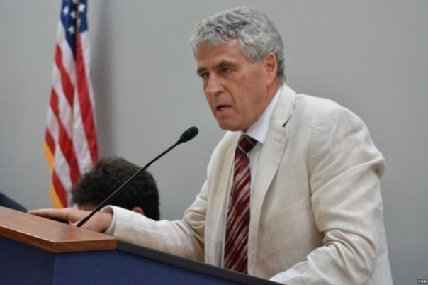 Гозман выразил озабоченность МИДу