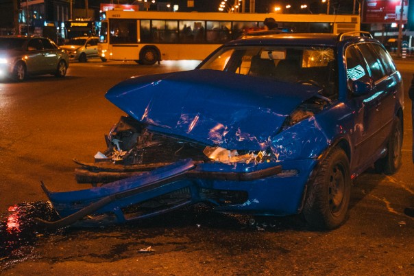 Карма: В Киеве на проспекте Бандеры за час разбились четыре авто