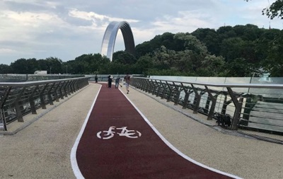 "Мост Кличко" подвергся новому "нападению"