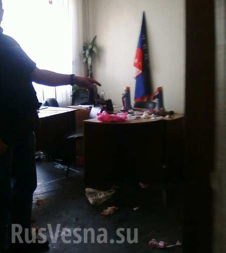 Как нацисты убивали безоружных людей в Торезе Как нацисты убивали безоружных людей в Торезе