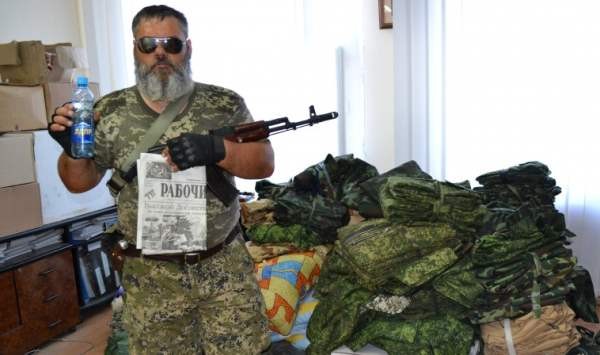 В Славянск доставлены медикаменты, продукты и одежда В Славянск доставлены медикаменты, продукты и одежда