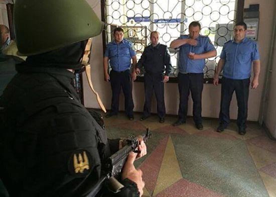 Если вы еще думаете, что эти бомбы не предназначены для Воронежа, Крыма и Москвы, то ошибаетесь Если вы еще думаете, что эти бомбы не предназначены для Воронежа, Крыма и Москвы, то ошибаетесь