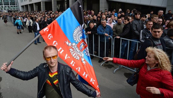 Благотворительный фонд помощи жителям Донбасса собрал за месяц 100 млн Благотворительный фонд помощи жителям Донбасса собрал за месяц 100 млн