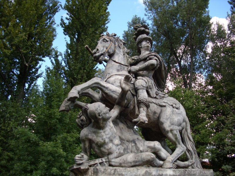 Bang-bang будет раздаваться над Украиной ещё долго. Bang-bang будет раздаваться над Украиной ещё долго.