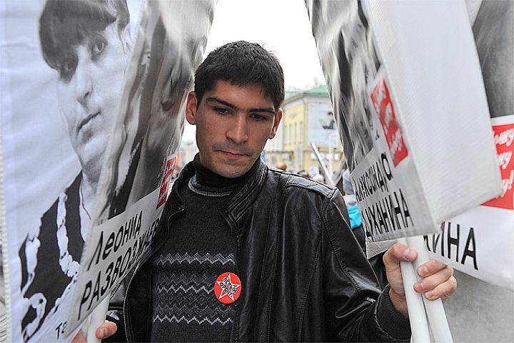 Родина! А они кричат: «Уродина!» Родина! А они кричат: «Уродина!»