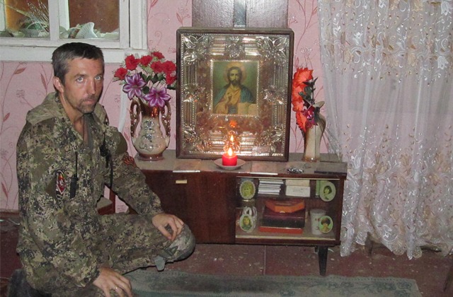 Славянск. Семеновка. Побоище. Дневник личного корреспондента полевого командира Моторолы Славянск. Семеновка. Побоище. Дневник личного корреспондента полевого командира Моторолы