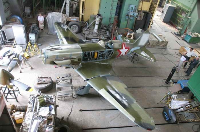 Те, кто не помнит своей истории, обречены повторять ее. Те, кто не помнит своей истории, обречены повторять ее.