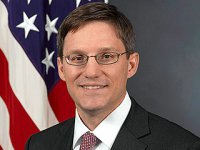 Замминистра обороны США прибыл на Украину, чтобы помочь зачистить юго-восток до инаугурации Порошенко