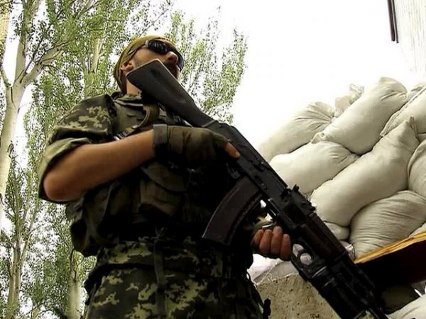 На защиту Донецка встает "Православная армия"