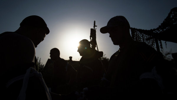 Власти ДНР опровергли сведения о гибели 1 тыс ополченцев в Краматорске Власти ДНР опровергли сведения о гибели 1 тыс ополченцев в Краматорске