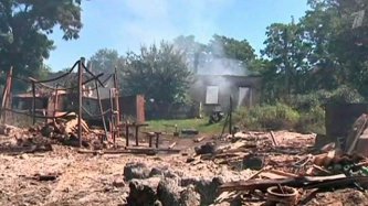 Новая трагедия на востоке Украины: авиационный налет на село Старая Кондрашовка Новая трагедия на востоке Украины: авиационный налет на село Старая Кондрашовка