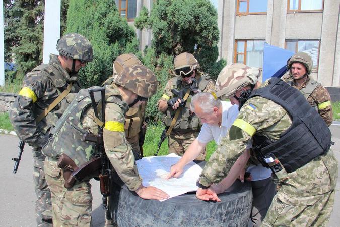 Ахметов: Нельзя бомбить и разрушать города, нельзя допускать, чтобы гибли и страдали люди Ахметов: Нельзя бомбить и разрушать города, нельзя допускать, чтобы гибли и страдали люди