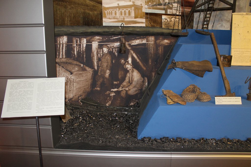 Армия ЛНР - духовные наследники героев Краснодона Армия ЛНР - духовные наследники героев Краснодона