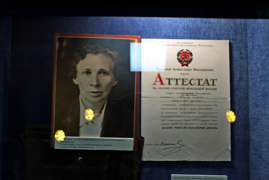 Армия ЛНР - духовные наследники героев Краснодона Армия ЛНР - духовные наследники героев Краснодона